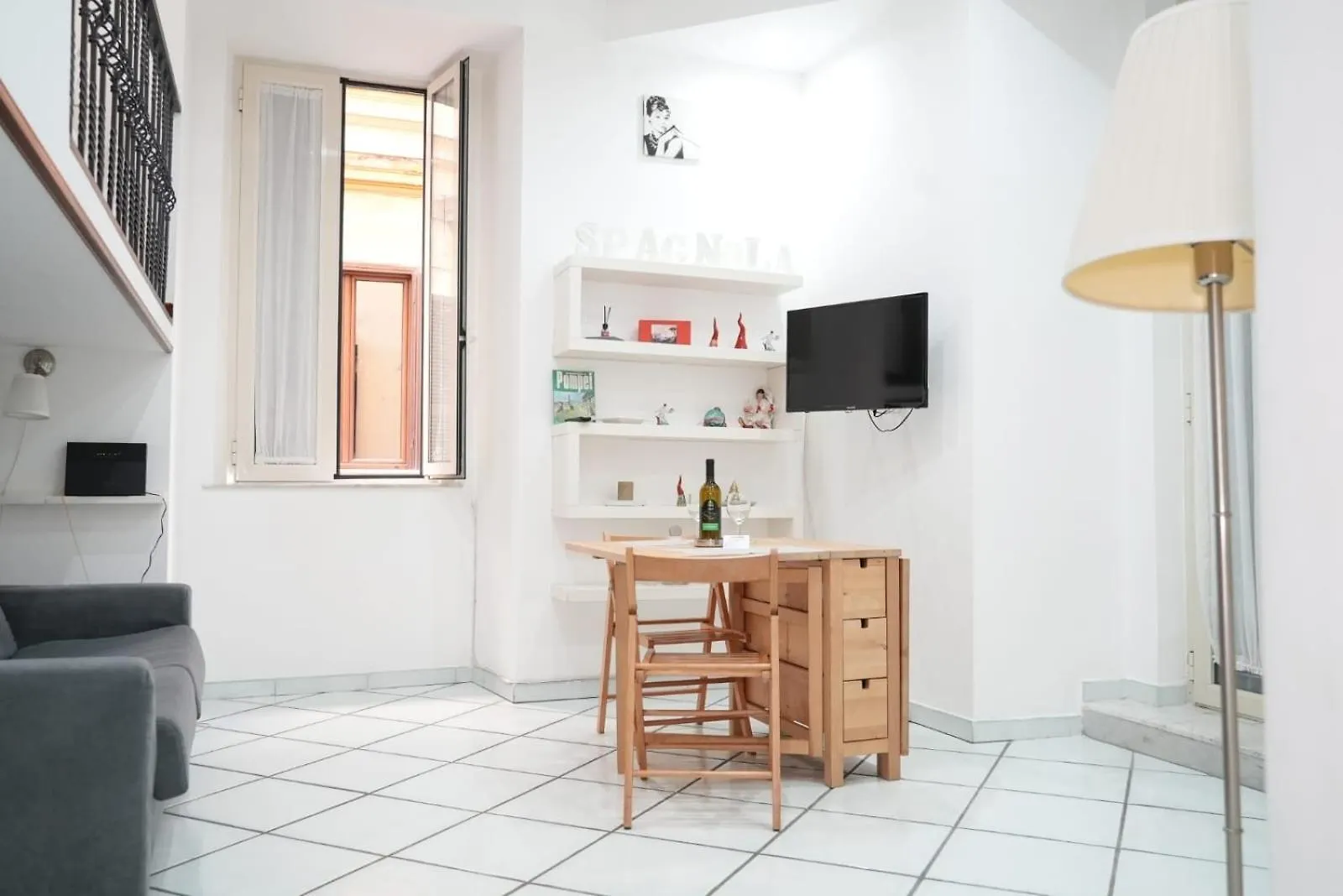 Casa Vacanza La Spagnola Naples Italy